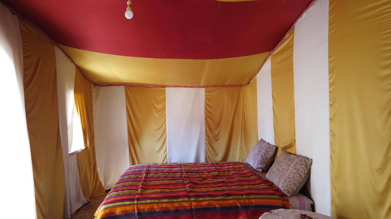 Camp Sahara Dunes Hotel M'Hamid Exterior photo